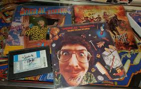 ORA la mia collezione di Weird Al è completa (dettagli nel commento) :  r/vinyl