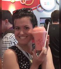 Do you get birthday pin and free ice cream at Kings Island