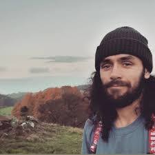 Seth Hillyer's Instagram, Twitter & Facebook