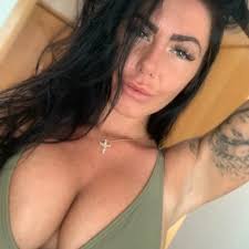 Mikayla Jade Kriel (@MikaylaJadeK)