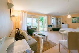 Die ferienwohnung travemünde lädt sie zu einer gemütlichen und entspannten zeit ein. Ferienwohnung Meerblick Und Golf In Lubeck Travemunde Schleswig Holstein