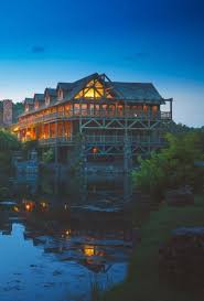 50 Midwest Resorts We Love Midwest Vacations Midwest Getaways Resort