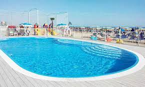Baia mare live webcams erfassen die bilder von baia mare 24 stunden am tag. Webcam Dock Von Cattolica