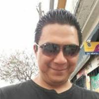 100+ perfiles de «Lara Luna»