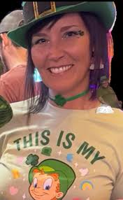 Who won the best dressed St. Patrick's Day contest?