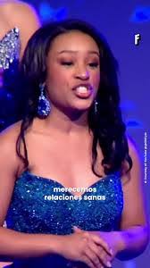 Alexis Goldsmith's Instagram, Twitter & Facebook