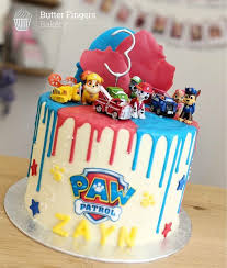Bisschen abwechslung und was neues möchte man ja immer hineinbringen! An 8 Inch Eton Mess Flavoured Sponge And Buttercream Filling Decorated In A Paw Patrol Theme For A Boys 3rd Hausgemachte Kuchen Kuchen Kindergeburtstag Lecker