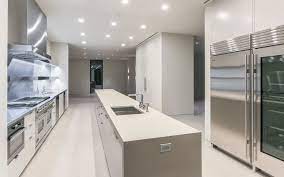 Kim Kardashian And Kanye West S Former Mansion Is For Sale Again With Photos You Ve Never Seen Kardashian House Interior Luxury Kitchens Mansions Kim Kardashian Home