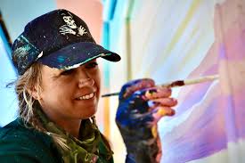 FOTOS) Aquí están todos los murales del *Final Eureka Street Art Festival;  ADEMAS: La organizadora Jenna Catsos reflexiona sobre la colorida carrera  del evento