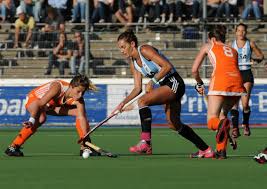 Luciana aymar has a height of 5'8 (1.73 m). Argentina Hockey Great Luciana Aymar Reveals Mental Battles Over 20 Year Career The Hockey Paper