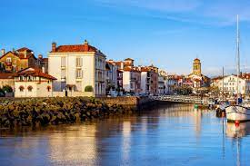 Hôtel odalys à saint jean de luz dans parc privé. Weather Forecast Saint Jean De Luz 64500 Pyrenees Atlantiques Free 15 Day Weather Forecasts Weather Crave