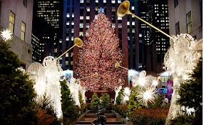 Christmas Tour Of Nyc High Quality Tours Offers The Christmas Lights Tour Package Featuring A G Nyc Christmas New York City Christmas Holidays In New York