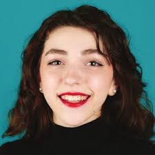 Madelyn Ellis's Instagram, Twitter & Facebook