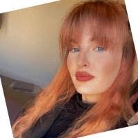 Charlotte Storey's Instagram, Twitter & Facebook