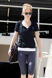 The hunger games katniss everdeen peeta mellark gale hawthorne mockingjay headcanon thgedits everlark hope you guys enjoy it this is the cutest thing i. Pin On Jennifer Lawrence In Fashion