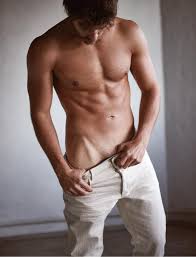 Lourenço osório de aragão ortigão pinto, known as lourenço ortigão (born august 9, 1989), is an portuguese actor. Para Regalar A Vista As Fas Lourenco Ortigao Nu Mesmo