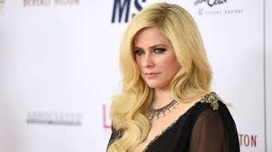 Avril lavigne was born on 27th september 1984 in belleville, ontario, canada. Avril Lavigne Bio Early Life Career Age Height Family Husband Wedding Movies Images