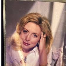 Diana Greer's Instagram, Twitter & Facebook