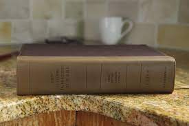 Maybe you would like to learn more about one of these? Nrsv Cultural Backgrounds Study Bible Leathersoft Tan Brown Comfort Print Bringing To Life The Ancient World Of Scripture Zondervan Keener Craig S Walton John H 0025986452698 Amazon Com Books