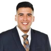 Alex Rosalez's Instagram, Twitter & Facebook