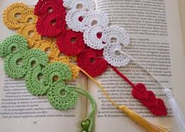 Abbonamento riviste maglia e uncinetto. Alla Riscoperta Dell Handmade Per Accompagnare Le Giornate In Casa Con Ago Filo E Crochet Tante Idee Regalo Da Realizzare La Nuova Provincia