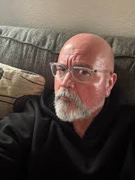 Jessica Lineberry's Instagram, Twitter & Facebook