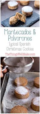 Polvorones, on the other hand, get their name from the fact that they are sprinkled with powdered sugar. Soft And Crumbly Mantecados And Polvorones Are Spanish Christmas Cookies That Fill The Stores This Tim Urlaub Lebensmittel Platzchen Rezept Spanische Desserts