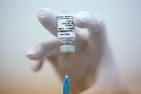 The pfizer vaccine is recommended for people aged 16 years and older. How Does Russia S Covid 19 Vaccine Compare With Pfizer Moderna Bloomberg