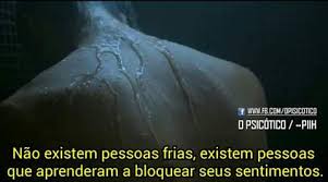 Frases De Um Pensador Vazio Posts Facebook
