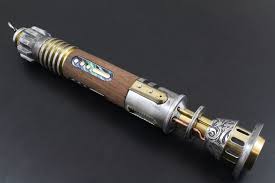 Pin By Emily Mcclung On Lightsabers In 2020 Star Wars Light Saber Lightsaber Design Lightsaber Hilt