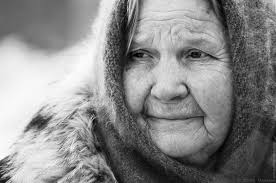 Якщо я навіть буду немічним, то на четвереньках приповзу,- лиш би бути на  Святій Літургії !". Святий преподобний Серафим Саровський.