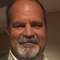 1600+ Profile mit dem Suchbegriff „Benjamin Hall“