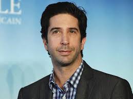 Did you know that David Schwimmer was the first choice to play Will Smith's  character in Men In Black franchise? Yes, our dear paleontologist Dr. Ross  turned down the lead role in