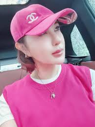 我外甥才子Stefan Chen 陳奕凡的作品，Hard to get 真的好好聽，大家關注一下❤️ (他跟同學一起的學生習作🙏🏼😅)喔～