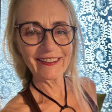 Jq Hannah Email & Phone Number