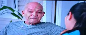 Dicen por ahí...Que Julian le robó el corazón a Omara y también a ésta  linda perrita Chihuahua...Será verdad opinen.. B BL BLING ING B ማ N