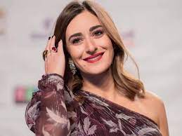 مسلسل ليه لأ أحدث ضجة عالية في الوسط الفني لعمق القضايا التي يناقشها و لصدق الرسائل التي يبعثها للمشاهد. Ø£Ù…ÙŠÙ†Ø© Ø®Ù„ÙŠÙ„ Ø¹Ù† Ù…Ø³Ù„Ø³Ù„Ù‡Ø§ Ù„ÙŠØ© Ù„Ø£ ÙŠØ§Ø±Ø¨ ÙŠØ³Ù„ÙŠÙƒÙ… ÙÙ‰ Ø§Ù„Ø£ÙŠØ§Ù… Ø§Ù„ØµØ¹Ø¨Ø© Ø¯Ù‰ Ø¹ÙŠÙ†