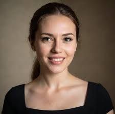 Stephanie Elmore's Instagram, Twitter & Facebook