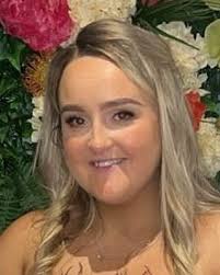 Who will be your next UK Florist of the Year and UK Florist of the Year  Newcomer?! Meet the competitors ⬆️⬇️ Learn all about these amazing florists  over