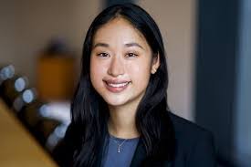 Claire Yang's Instagram, Twitter & Facebook