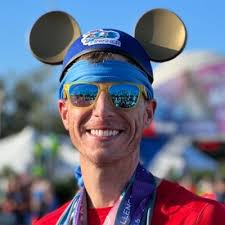 Nate Winn's Instagram, Twitter & Facebook