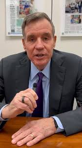 @MarkWarner's video Tweet