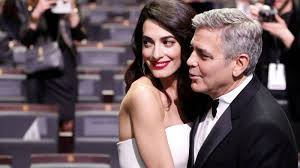 This is the facebook version of george clooney fan site www.clooneysopenhouse.com bringing looking for george clooney on facebook? George Y Amal Clooney Dan La Bienvenida A Sus Hijos Mellizos Ella Y Alexander