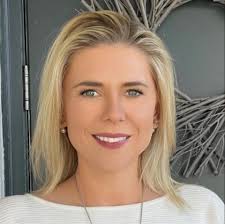 Is Sarasota Florida ready for tourists after the hurricane?