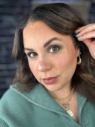 Makeup bookings and referrals available