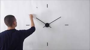 Eine wanduhr mit fertiguhrwerk selber bauen. Wanduhr Gestalten 100 Cm Im Durchmesser Youtube