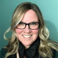 Amy Seamon's Instagram, Twitter & Facebook