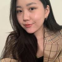 Hyewon Lee's Instagram, Twitter & Facebook