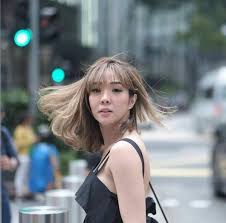 Nah, soal tren rambut ini juga rupa nya banyak diikuti oleh sederet artis cantik tanah air. Rambut Sebahu Wanita Indonesia