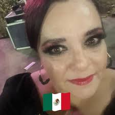 La hija que no da problemas… ¿Te toco ser esa hija? Esa que parece que todo  lo tiene resuelto, que no necesita que estén detrás de ella, que la cuiden  o le